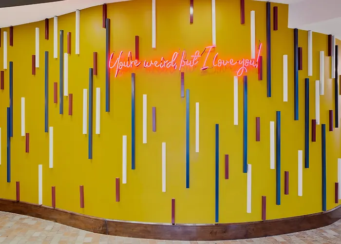 Hotel Indigo Austin Downtown - University By Ihg