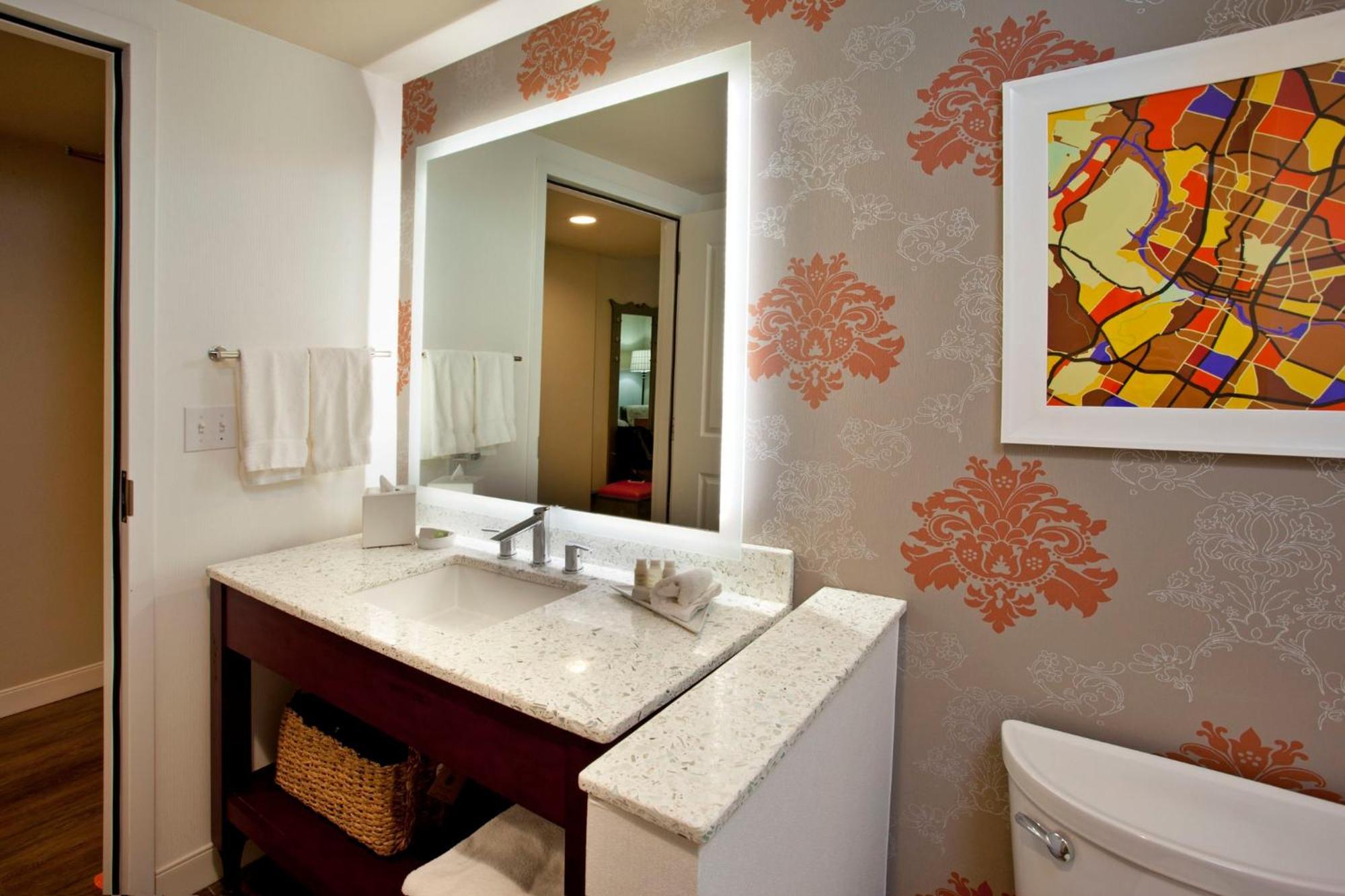 Hotel Indigo Downtown - University By Ihg